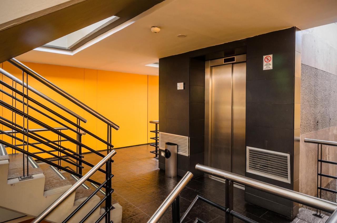 Travelers Obelisco Apartamentos Богота Екстериор снимка