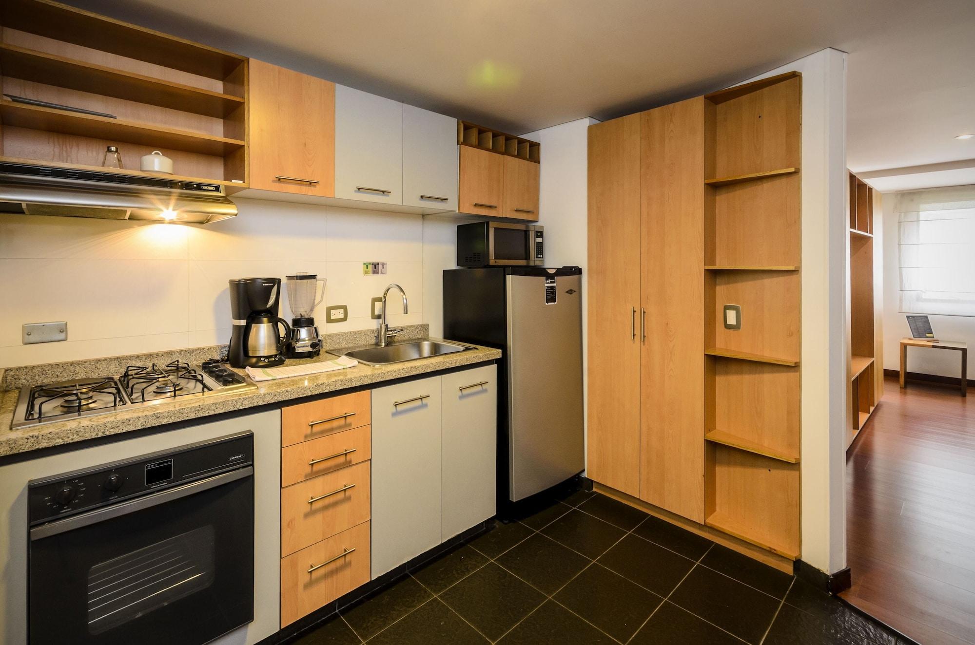 Travelers Obelisco Apartamentos Богота Екстериор снимка