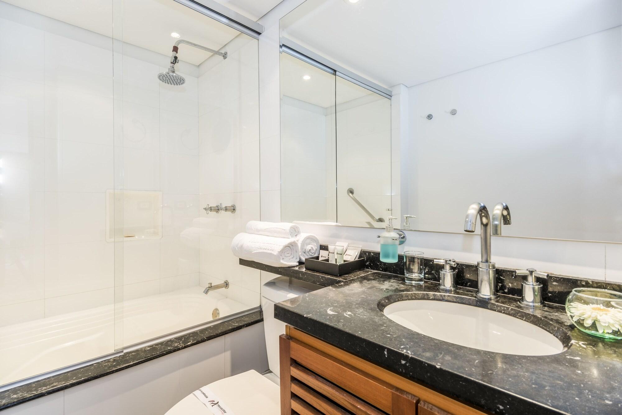 Travelers Obelisco Apartamentos Богота Екстериор снимка