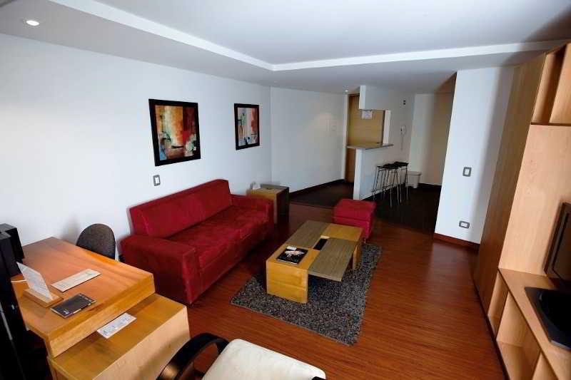 Travelers Obelisco Apartamentos Богота Екстериор снимка